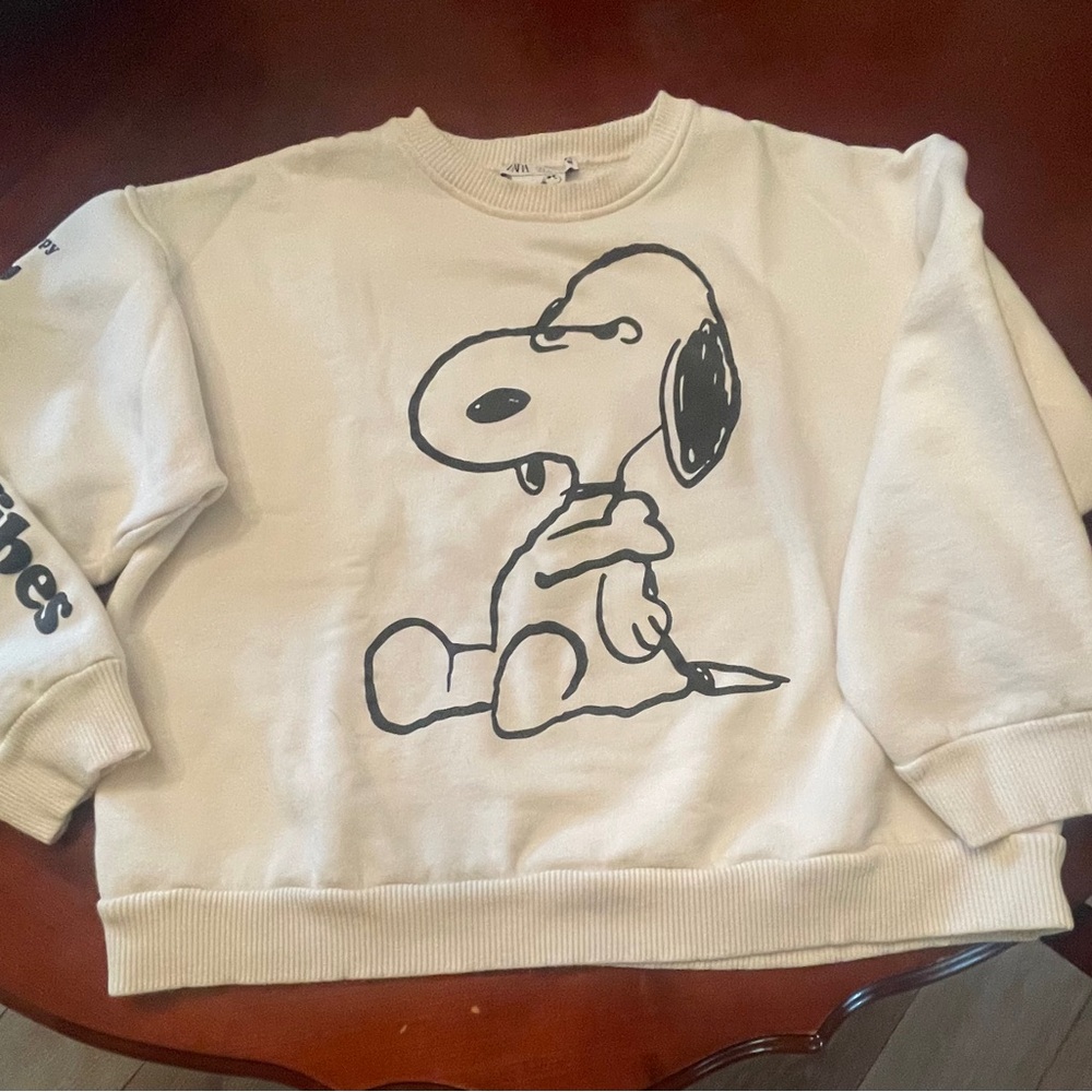 Zara Cream Snoopy Peanuts Sweatshirt - Picture 2 of 4